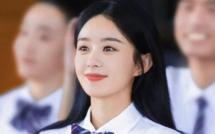 Loạt ảnh hồi còn là thiếu nữ của Triệu Lệ Dĩnh hot trở lại, nhan sắc thế nào mà gây tranh cãi? Ảnh 2