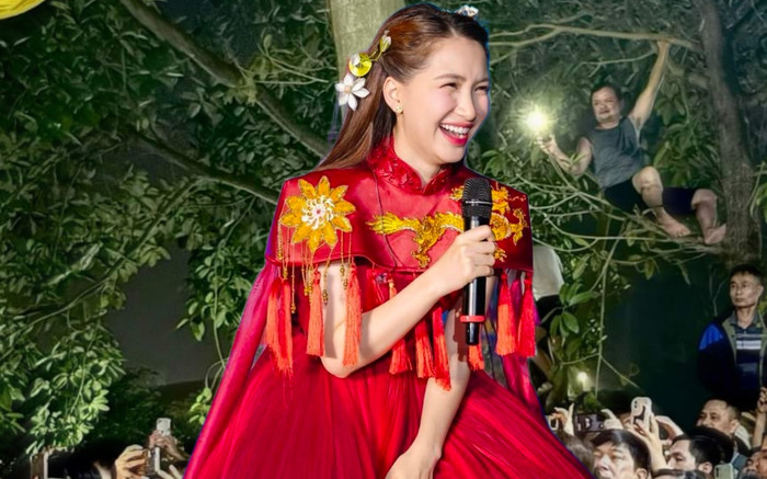 Cậu ruột trèo lên cây xem cháu gái hát, Hòa Minzy thắc mắc một điều Ảnh 2