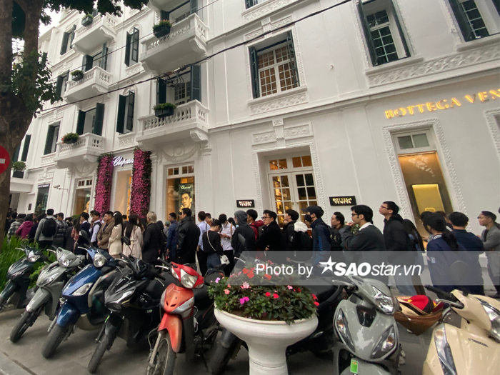 Đa số người hâm mộ của NTK Thái Công có mặt tại buổi họp fan ở Hà Nội đều là những khán giả trẻ tuổi