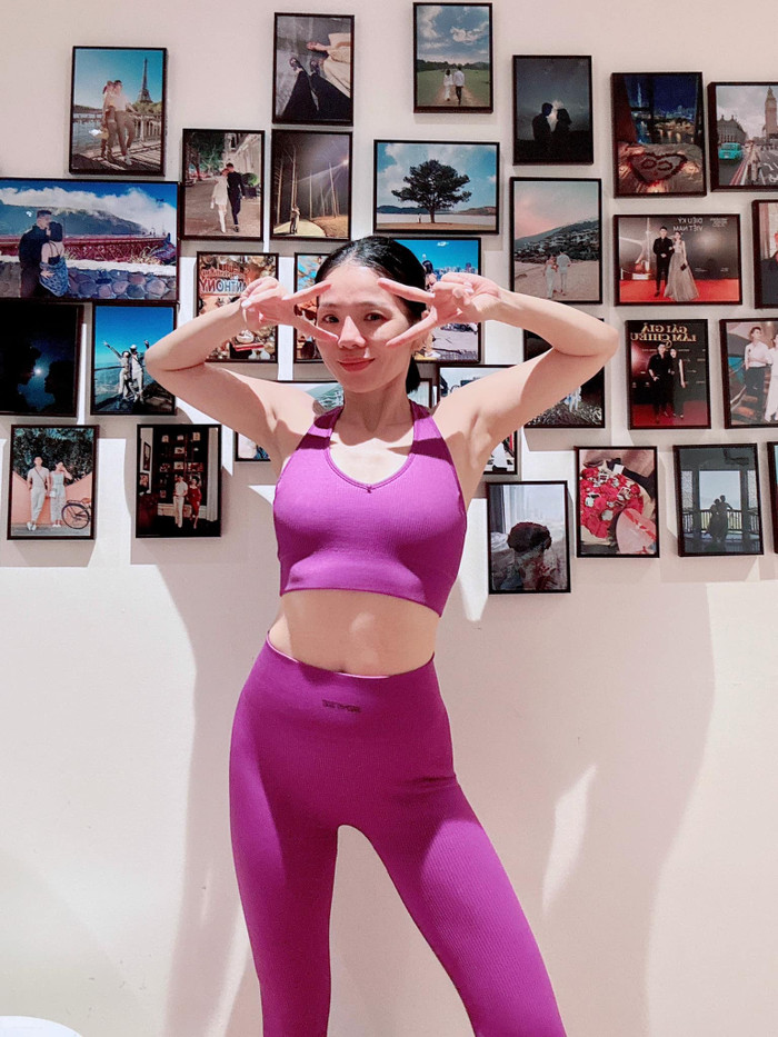 Nữ hoàng phòng trà áp dụng quy tắc 'không trang điểm' khi không cần thiết. 