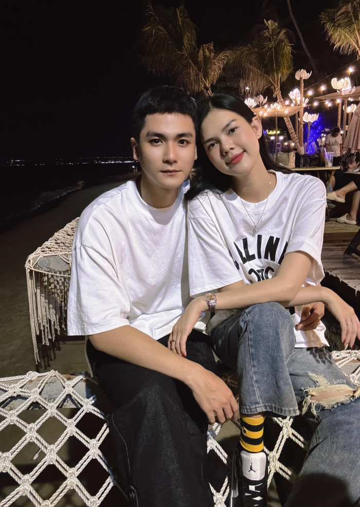 Ngọc Trinh và bạn trai mới đang hạnh phúc. Ảnh: FBNV