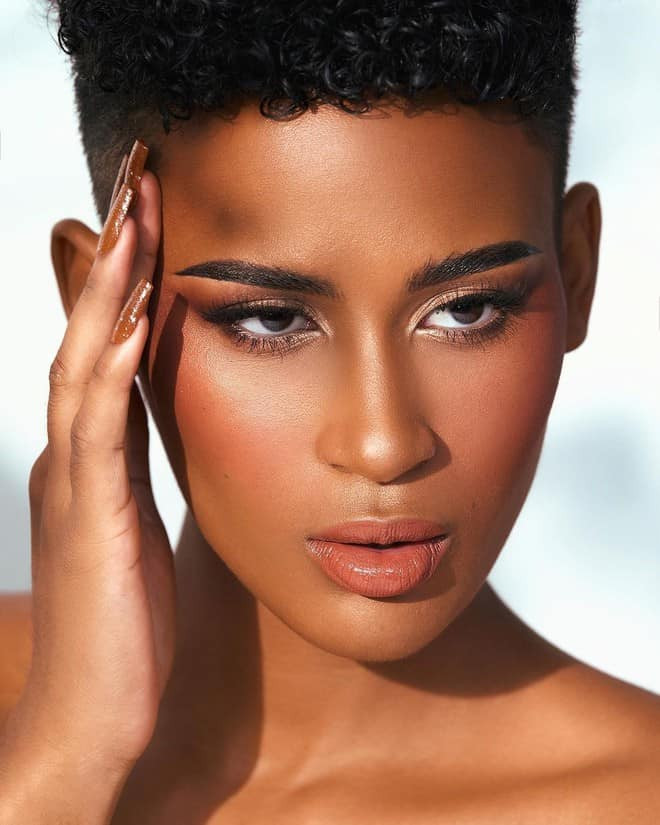 Sự xuất hiện của thí sinh Alexie Mae Brooks tại Miss Universe Philippines 2024 gây 'bão' truyền thông.