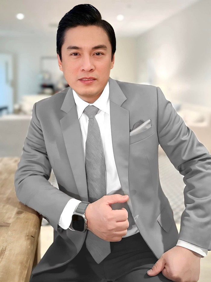 Lam Trường U50 vẫn giữ vững phong độ xứng đáng là “tình đầu quốc dân”.