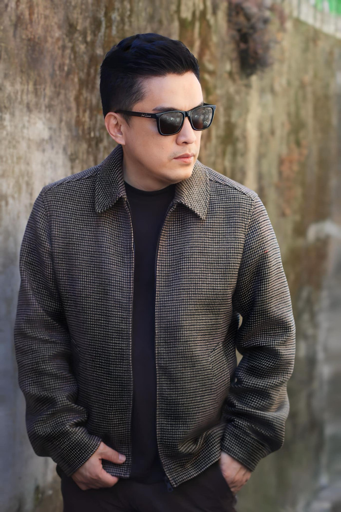 'Tình đầu quốc dân' thường xuyên bị bảo vệ casino chặn lại để kiểm tra giấy tờ.