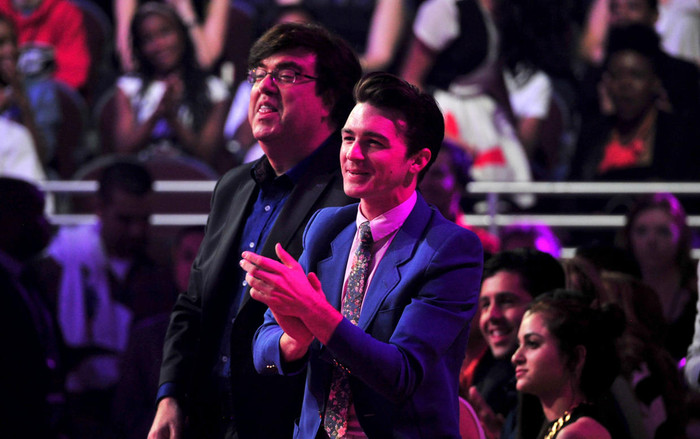 Loạt sao nhí đình đám đứng ra vạch tội quấy rối, bạo hành khiến 'ông trùm' showbiz phải cúi đầu xin lỗi Ảnh 2