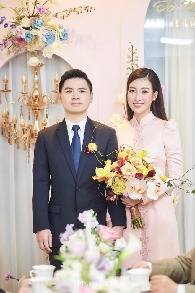 Hành trình từ yêu đến cưới của Đỗ Mỹ Linh - Đỗ Vinh Quang được gia đình 2 bên ủng hộ.