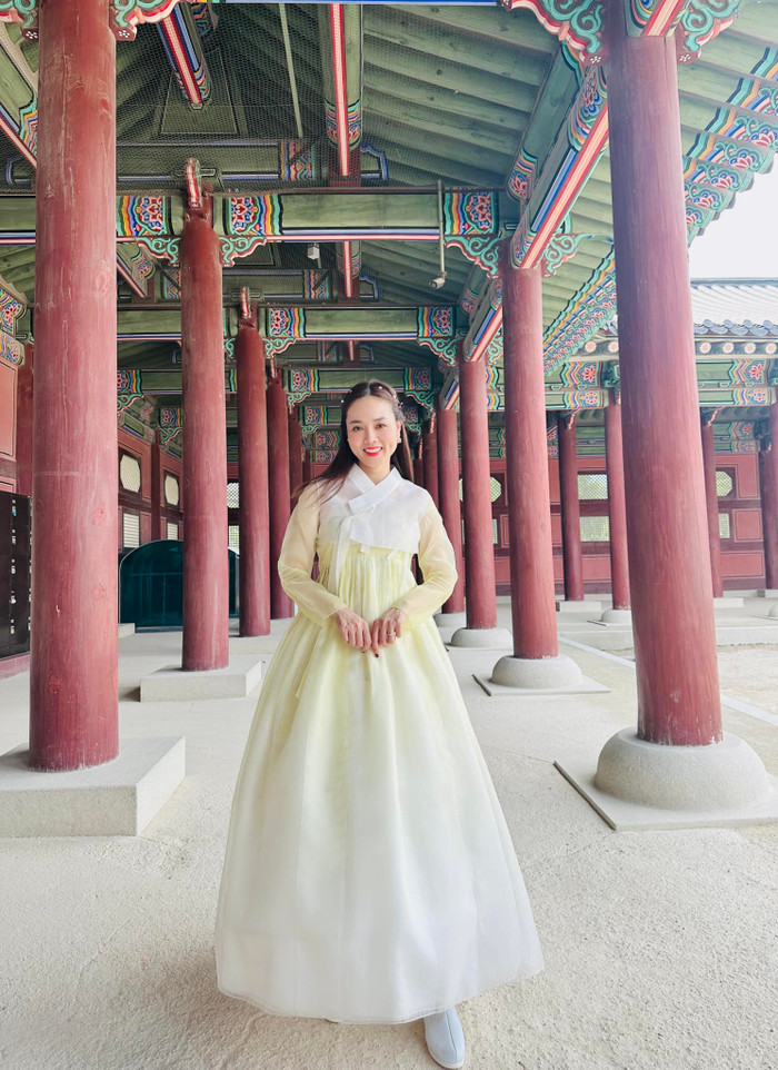 Ngọc Hà - Vợ NSND Công Lý cho biết cô từng là một người ích kỷ.