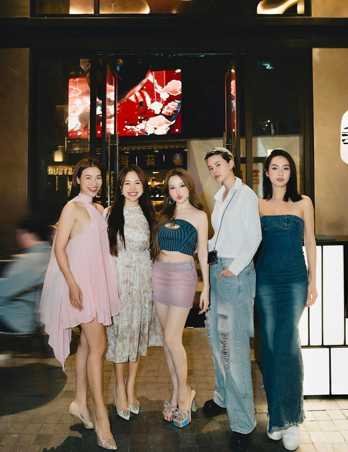 Khán giả trầm trồ với độ chịu chơi, chịu chi của Huyền Baby.