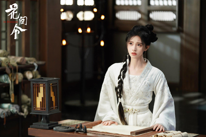 Hoa Gian Lệnh của Cúc Tịnh Y - Lưu Học Nghĩa được YOUKU chứng nhận là phim hot nhất nửa đầu năm của nền tảng này. 