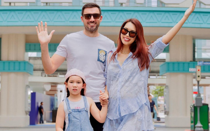 Hà Anh: Bụng bầu vượt mặt vẫn làm một việc yêu chiều chồng và con gái Ảnh 2