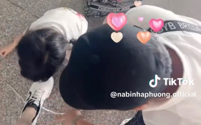 Nhã Phương khoe được Trường Giang và con gái chăm tận tình, hành động ngọt lịm Ảnh 2