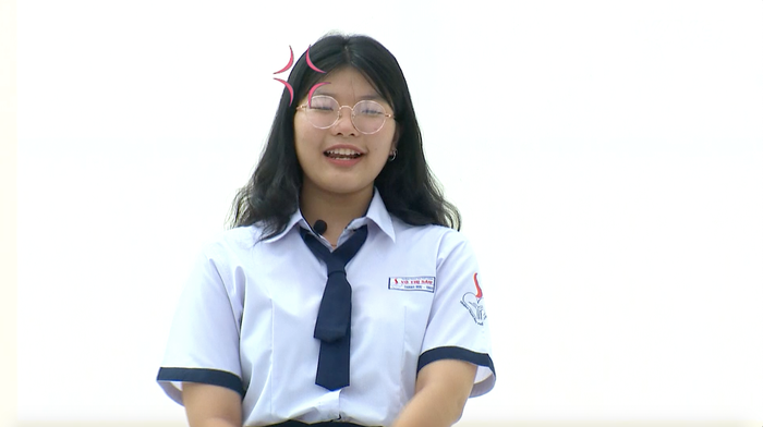 Nữ sinh Thanh Mai chia sẻ câu chuyện về cậu em trai tinh nghịch.