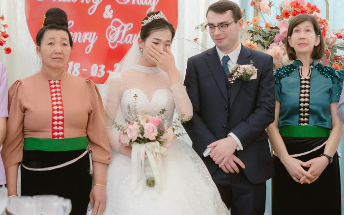 Chú rể nước ngoài làm đám cưới với cô dâu ở Sơn La, đằng trai ghi điểm bởi màn nhập gia tùy tục Ảnh 2