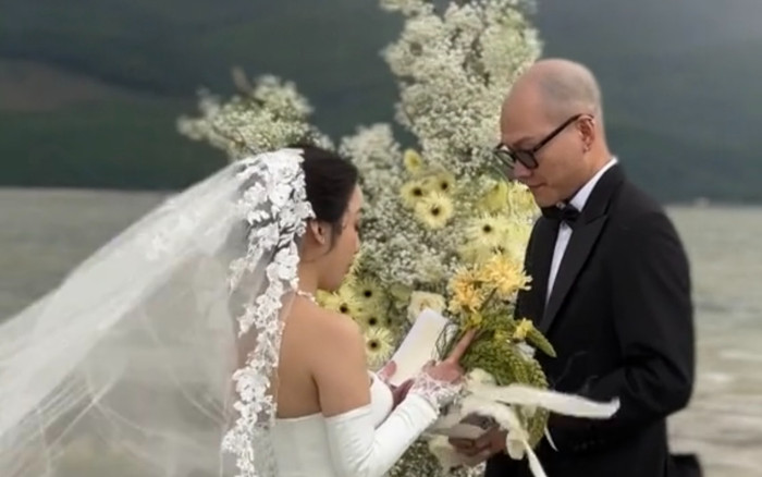 Buổi chụp ảnh cưới đẹp như cổ tích của cặp đôi tiên đồng ngọc nữ Ảnh 2