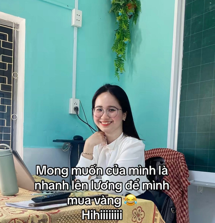 Tranh cãi cô giáo lương 4 triệu vẫn có dư gửi về cho mẹ Ảnh 1