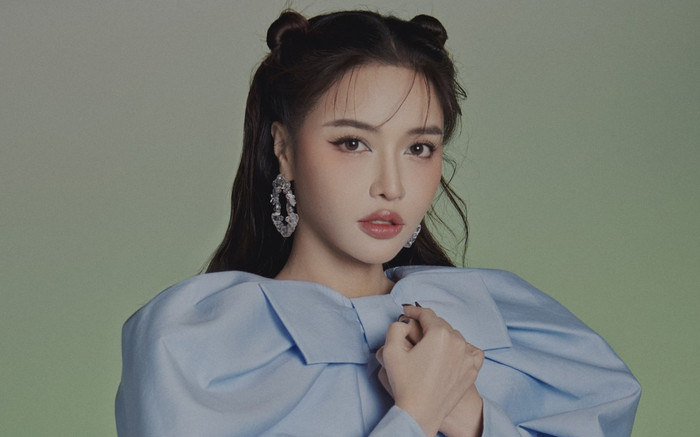 Nữ ca sĩ quay MV hỏng nhiều nhất Việt Nam gọi tên Bích Phương! Ảnh 2