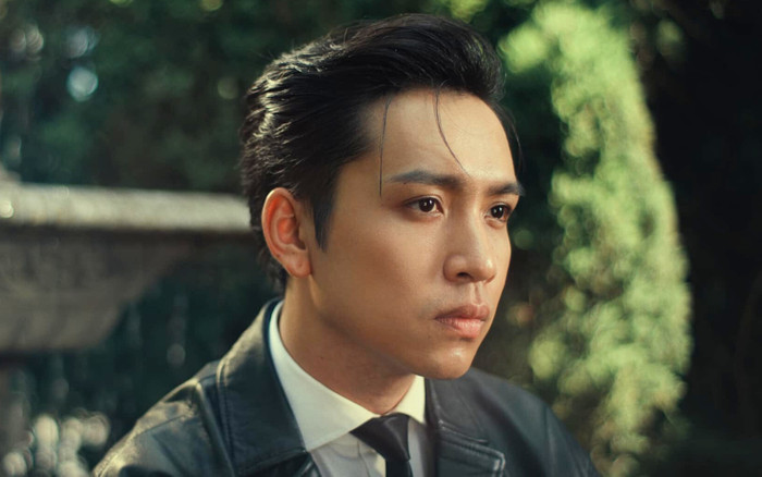 Danh tính bạn diễn cùng giới được 'đẩy thuyền' nhiệt tình với Bạch Công Khanh Ảnh 2