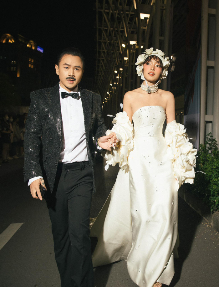 Bạn gái Binz là một fashionita có tiếng của giới thời trang Việt Nam.