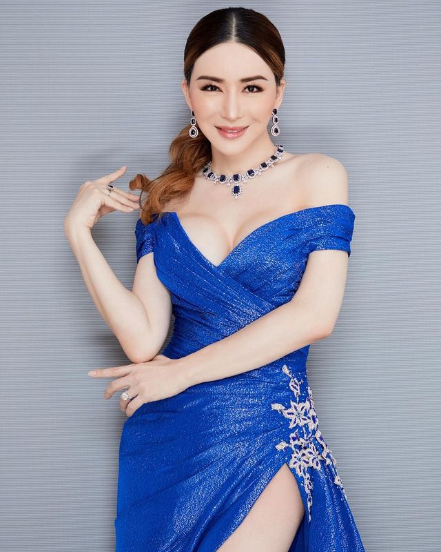 &nbsp;JKN bị tập đoàn TCG Social Media kiện.&nbsp;