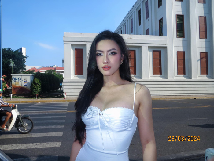 Á hậu Miss Grand Vietnam phẫu thuật thẩm mỹ đến không nhận ra Ảnh 1