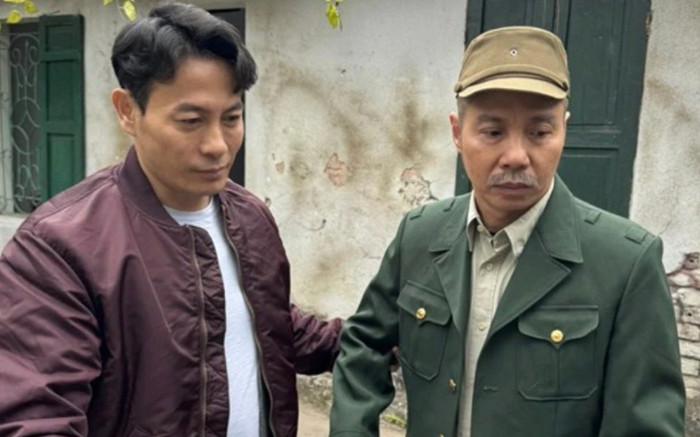 Bà xã NSND Công Lý lên tiếng khi bị nói ép chồng đóng phim Ảnh 2