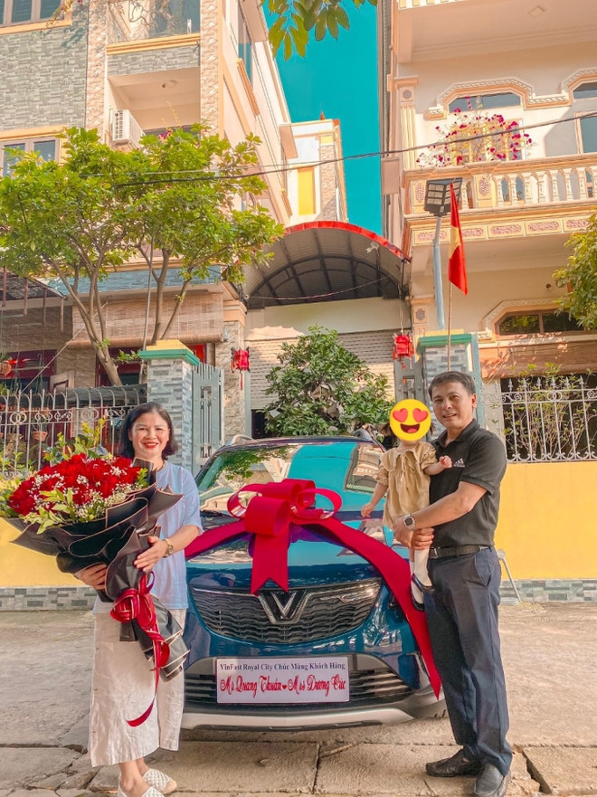 Quang Hải cũng sở hữu khối tài sản không phải dạng vừa khi mua nhà, tậu xế hộp ở tuổi 26.