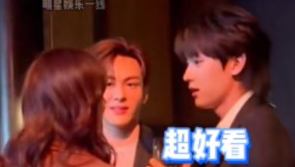 Triệu Lệ Dĩnh vướng tin đồn hẹn hò với đàn em chỉ vì 1 hành động quá tình Ảnh 3