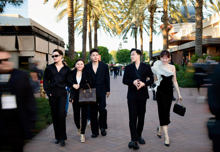 Vợ chồng Trấn Thành đang có chuyến lưu diễn với Lê Giang, Lê Dương Bảo Lâm, Ali Hoàng Dương.