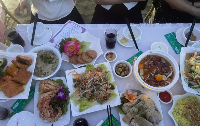 Mâm cỗ cưới nhà Chu Thanh Huyền