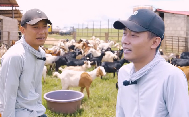 Quang Linh Vlog buồn bã vì tin dữ ở Angola Ảnh 2