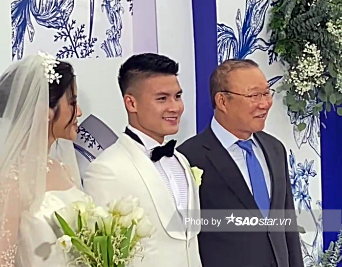 HLV Park Hang Seo đã dự đám cưới Quang Hải vào chiều nay (28/3). Ảnh: Phương Thảo