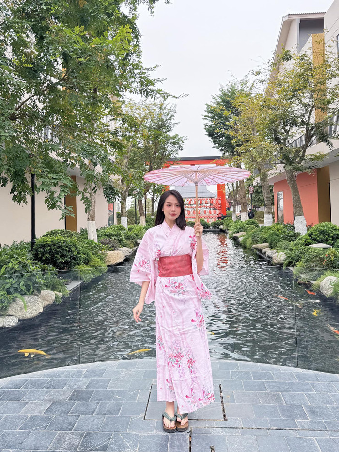 Tuy nhiên nhờ nhan sắc xinh đẹp và sự nỗ lực, chăm chỉ, Hoa hậu Thanh Thủy đã chiếm trọn cảm tình từ công chúng