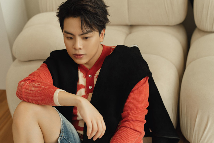 Hứa Kim Tuyền cảm thấy có “kết nối sâu sắc” với Ariana Grande. 