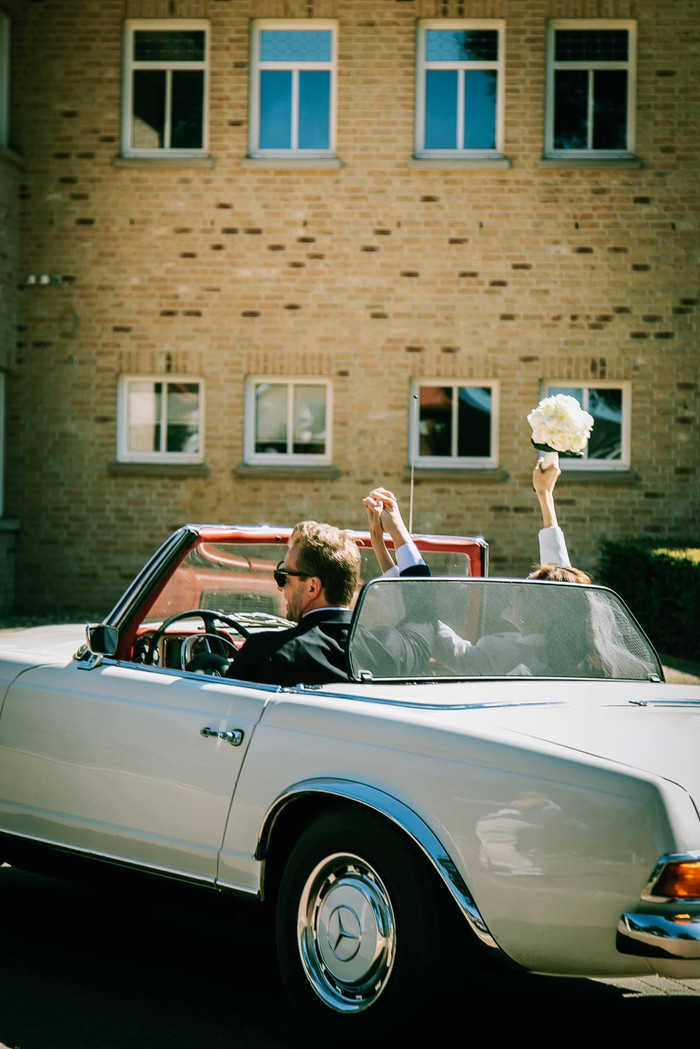 Ảnh cưới ngọt ngào của Minh Tú và Chris