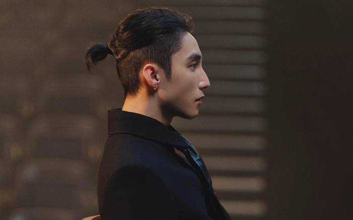 MV mới còn chưa ra mắt, Sơn Tùng bất ngờ bị phát hiện dùng lại 'đồ cũ' từ 10 năm trước? Ảnh 2