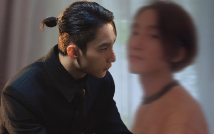 Sơn Tùng xuất hiện với diện mạo lạ, đệm đàn 'nhá hàng' ca khúc mới khiến fan 'dính cứng ngắc' Ảnh 2