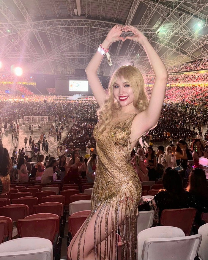 Thanh Thanh Huyền chủ động đăng ảnh đi xem concert của Taylor Swift