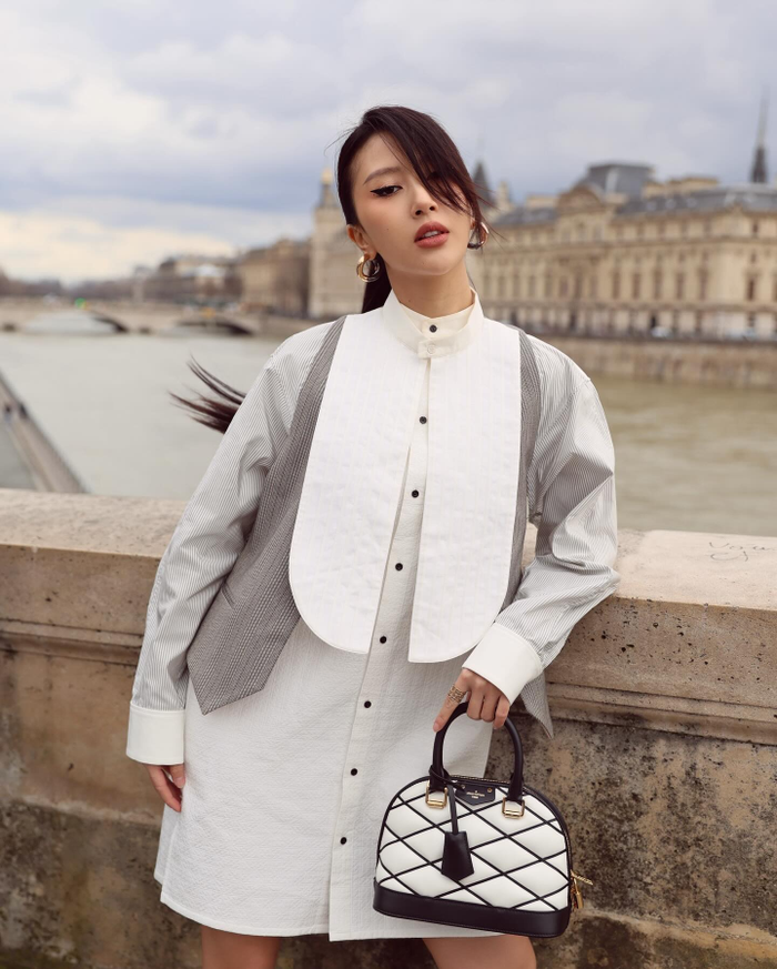 Quỳnh Anh Shyn diện đồ như 'Ninja Lead' đến Paris Fashion Week Ảnh 8