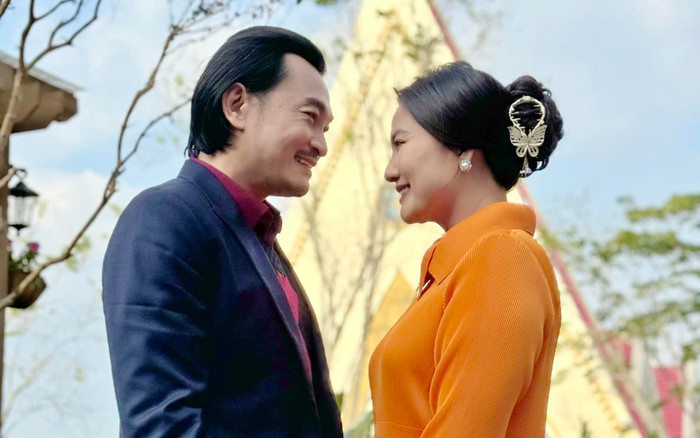 Ngọc Lan tay trong tay với một sao nam Vbiz, tuyên bố rời hội độc thân? Ảnh 2