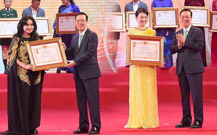 Nhiều nghệ sĩ hội ngộ tại Hà Nội, tham gia lễ trao tặng danh hiệu NSND, NSƯT Ảnh 2