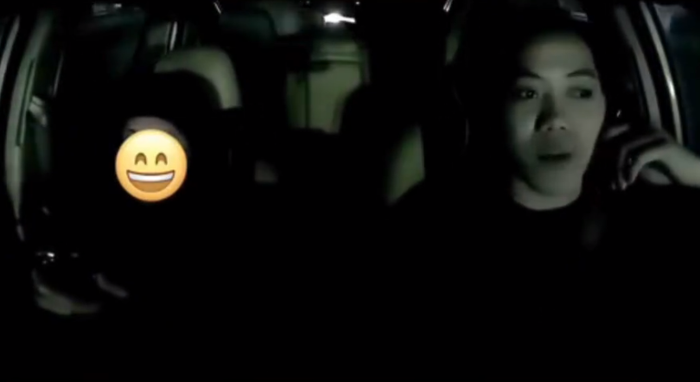 Tài xế buồn ngủ nên ngỏ lời hỏi vị khách xem có biết lái xe không, có thể lái nhờ không