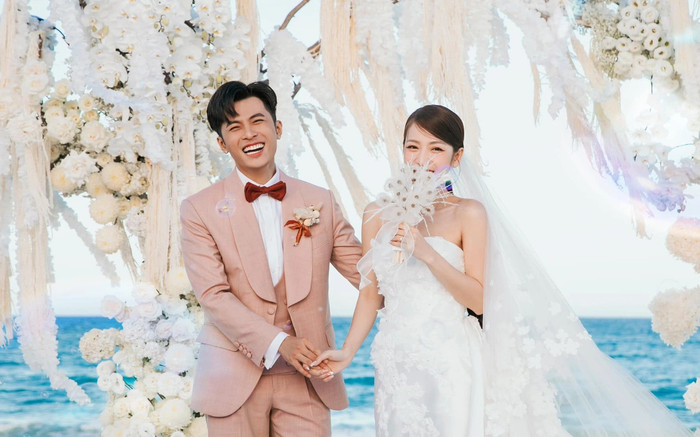 Chuyện chưa kể về lần đầu gặp gỡ của Puka - Gin Tuấn Kiệt: 'Ánh mắt chạm nhau rồi yêu luôn' Ảnh 2