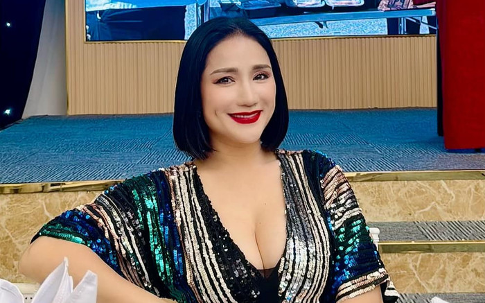 Bị góp ý chuyện ăn mặc phản cảm, MC Cát Tường lên tiếng đáp trả Ảnh 2