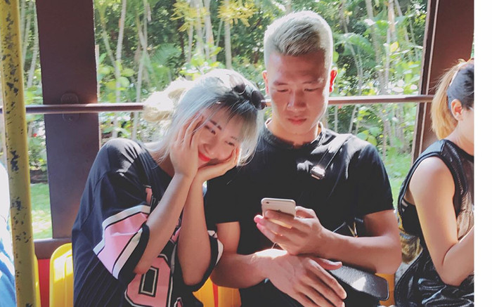 'Bản sao Hiền Hồ' phản ứng sốc vì chồng tặng 300 nghìn làm quà 8/3 Ảnh 2