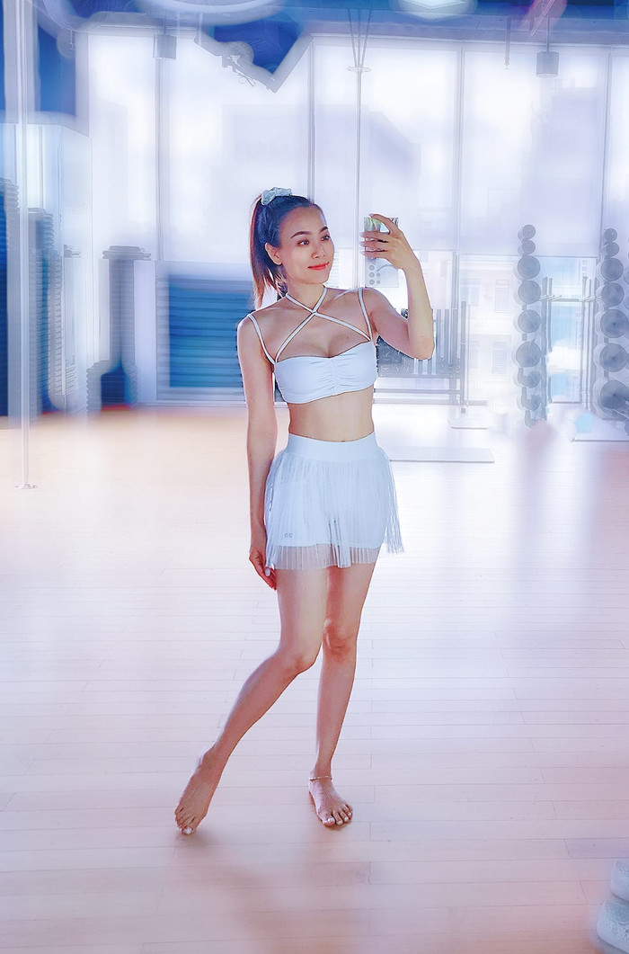 Minh Trang hiện dạy nhạc cho trẻ em, dạy yoga và ít hoạt động trong làng giải trí.