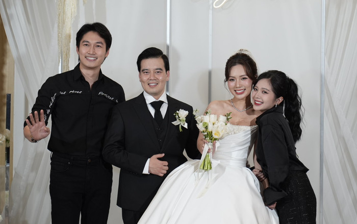 Đám cưới Ngọc Anh: Đình Tú lẻ bóng, visual 'mẹ bỉm' Mai Phương chiếm trọn spotlight Ảnh 2