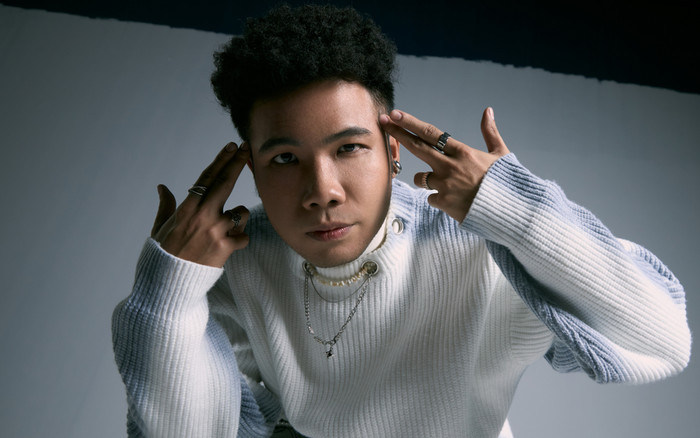 Dấu ấn Phúc Du giữa 'đại chiến' Vpop tháng 3 Ảnh 2