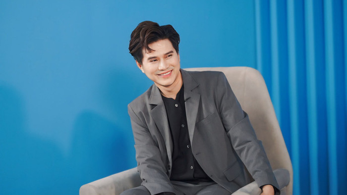 MC Vũ Mạnh Cường gặp lại hai người chị thân thiết.