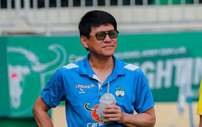 Ngả mũ trước HLV Vũ Tiến Thành! Ảnh 2