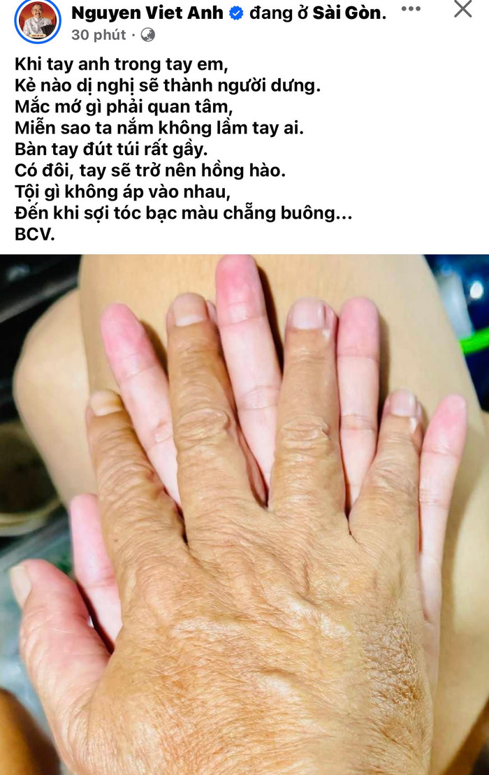 Những chia sẻ của NSND Việt Anh nhanh chóng thu hút sự quan tâm từ dư luận.